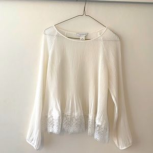 CLUB MONACO SMALL BLOUSE